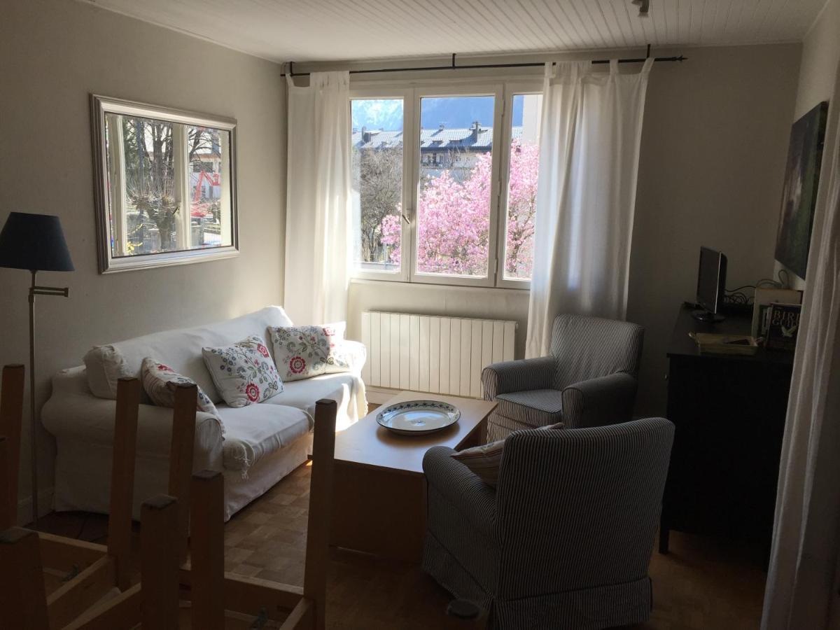 Superbe Appartement A Bourg D'Oisans Avec Terrasse Sud Le Bourg-d'Oisans Exterior photo